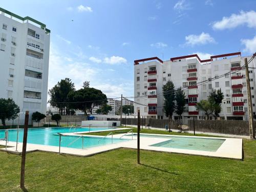 Valdelagrana Apartamento | GATU Náutico "preferente para mayores de 21 años y familias"