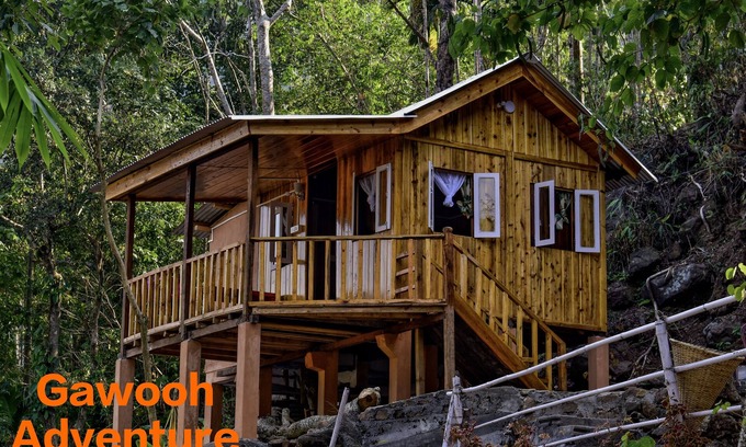 Laitmawsiang Cabaña | Gawooh Adventure Homestay. Dawki River also known as the cleanest river in Asia.