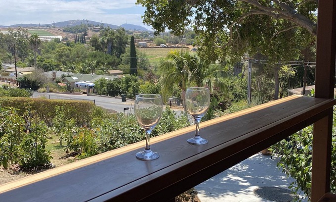 Vista Casa | Gazebo w/ queen bed, bathroom , kitchenette and views OMG!