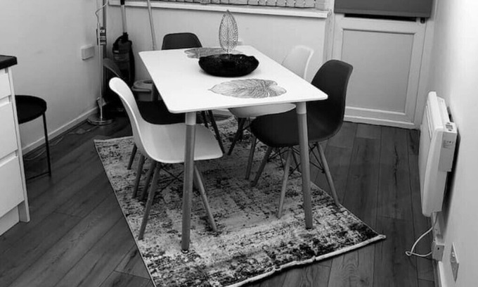 Sutton Coldfield Apartamento | Comfortable serviced flat with parking & Wi-Fi
