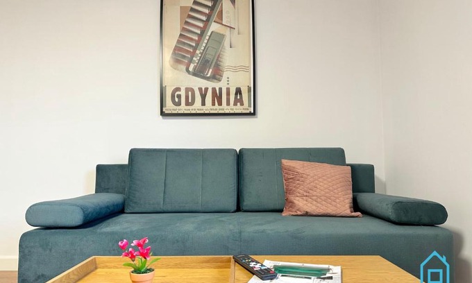 Borkowo Lostowickie Apartamento | Gdynia Apartment- Tranquil Retreat, 15 Minutes to the Sea & Gdańsk City Center