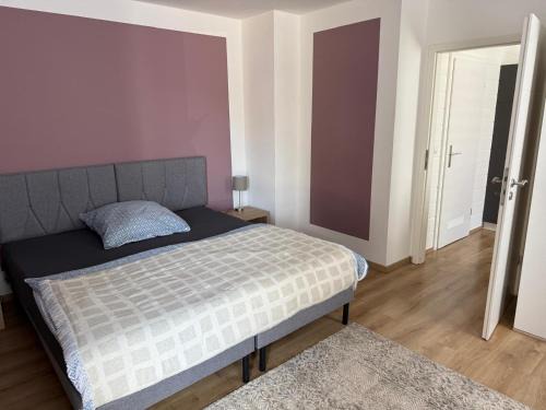 Vechelde Apartamento | Gemütliche Appartement 1 - mit Küche und Bad zur Eigennutzung -Schuster Homes-