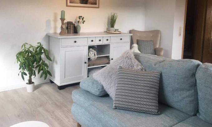 Staffelstein Apartamento | Gemütliche Dachgeschosswohnung für bis zu 4 Personen mit Voll Ausgestatteter Küche