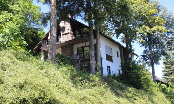 Immerath Apartamento | Gemütliche Ferienunterkunft für bis 14 Personen in der Vulkaneifel