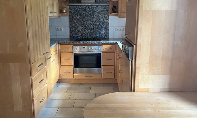 Niederlauch Apartamento | Gemütliche Ferienwohnung mit Wintergarten und Terrasse für Ruhige Urlaub