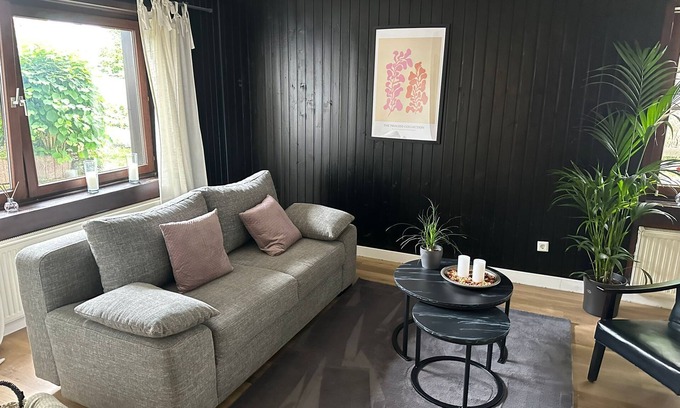 Metzkausen Apartamento | Gemütliche Ferienwohnung mit Nähe zu Düsseldorf