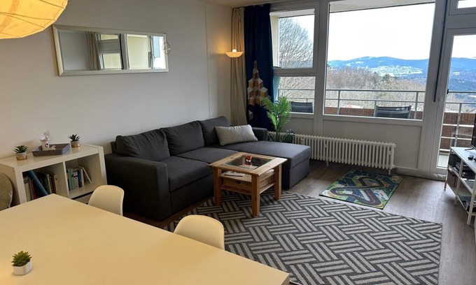 Geyersberg Apartamento | Gemütliche Ferienwohnung mit Direktem Zugang zum Pool und Sauna