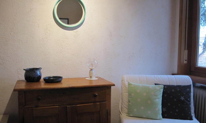 Schwandorf Apartamento | Acogedor apartamento con estufa sueca para días frescos.