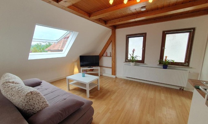 Muehlacker Apartamento | Gemütliche zentrale DG Wohnung in Mühlacker