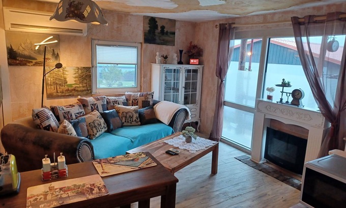 Nakensdorf Casa | Gemütlicher Bungalow mit Garten UND Whirlpool en Nakenstorf
