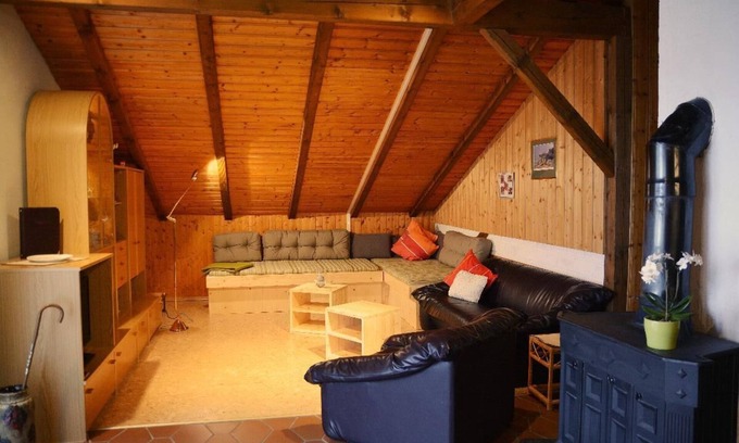 Sankt Englmar Apartamento | Acogedor estudio de 70 m2 para 4 personas con balcón.