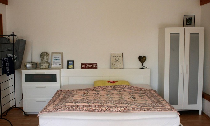 Hoehr-Grenzhausen Apartamento | Gemütliches Großzügiges Apartment - 6-bett-apartment