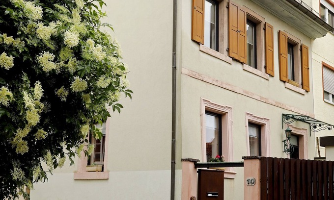 Bad Duerkheim Casa | Gemütliches Stadthaus im Herzen der Altstadt