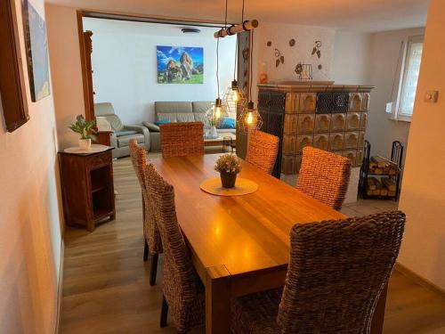 Wolfersheim Casa | Gemütliches, uriges Gästehaus in guter Lage