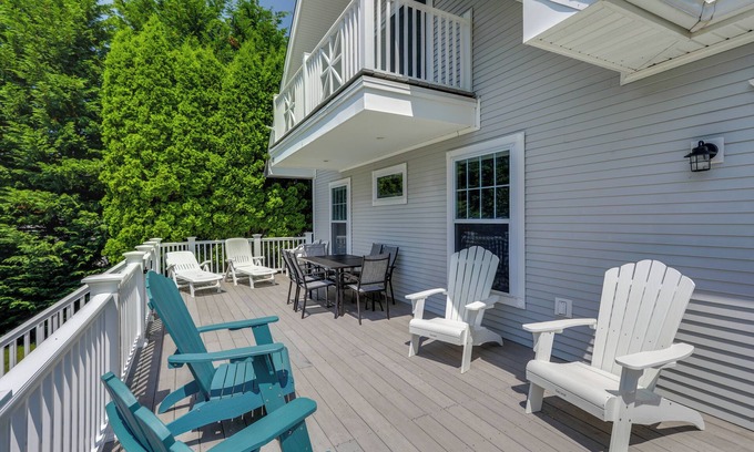 Bonnet Shores Casa | Gem of Narragansett Beach, House Retreat!