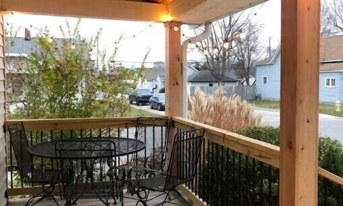 Fortville Casa | Gem on Pearl, Fortville, IN - Near Ruoff Music Ctr