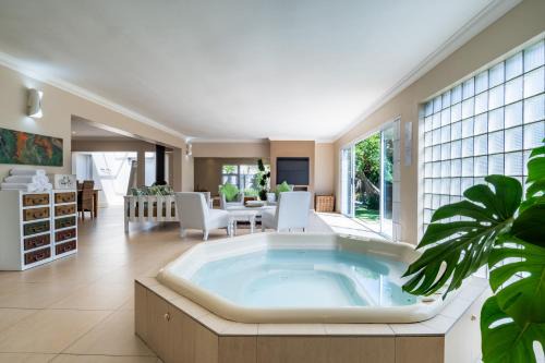 West Beach Casa | Gem with indoor jacuzzi