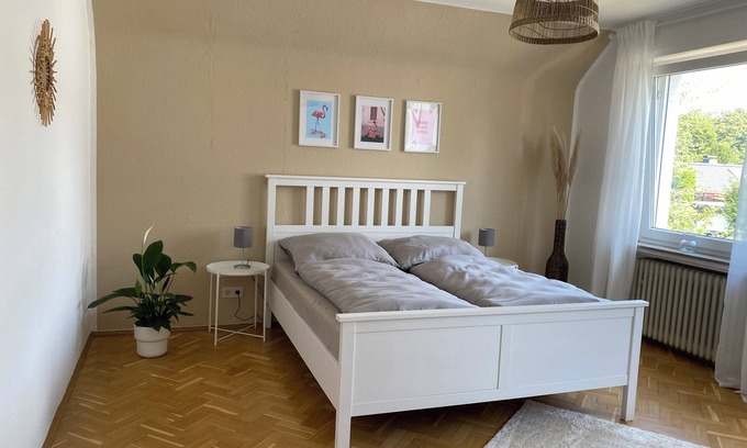 Velbert Apartamento | Generous comfort right on the edge of the forest