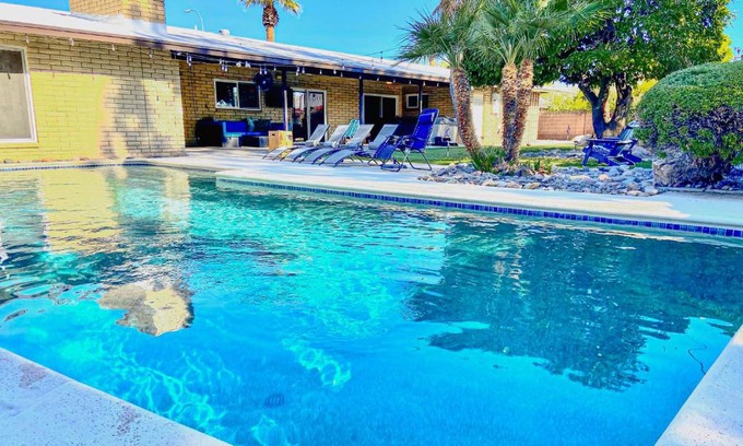 Tempe Casa | Geneva Drive Retreat