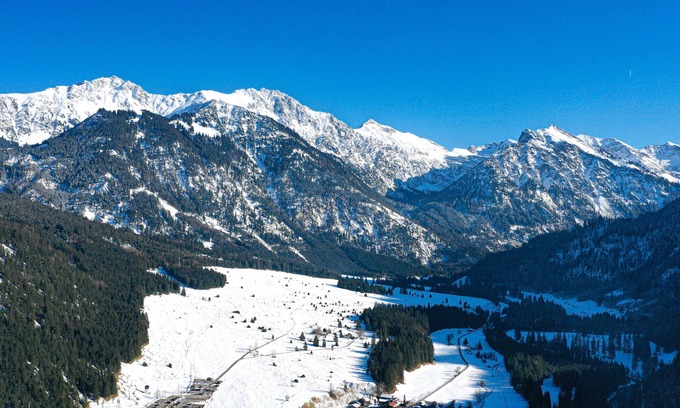 Hinterstein Apartamento | Genießen Sie den Blick auf die Alpen im Bergdorf Hinterstein