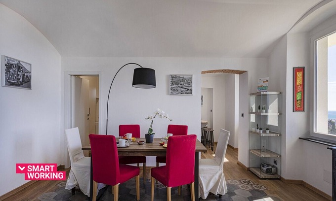Castelletto Apartamento | Genoa Wonderview