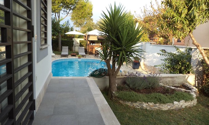 Ostia Antica Cama Y Desayuno | Gens Mundi B&B