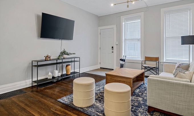 York Casa | Gentrified York House W/ Gameroom!