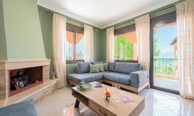 Vatopedi Apartamento | Genuine local lifestyle in a small peaceful village, all year round.
