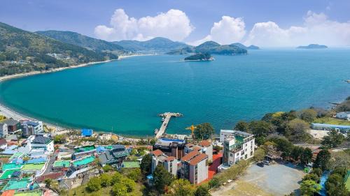 Irun-myeon Casa | Geoje Lohas Condo Pension