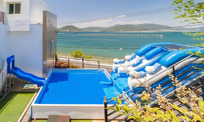 Kabae-ri Casa | Geoje Rockspa Pension