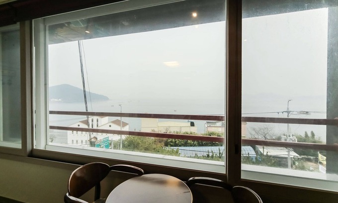 Geoje Hotel | Geojedo Hakdong Sunrise Ocean View