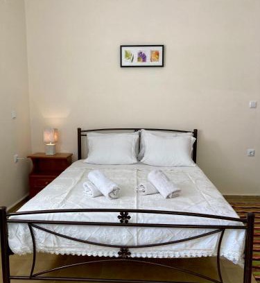 Leonidio Casa | Georgia's House
