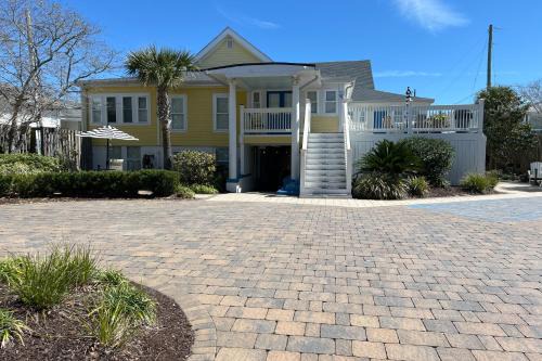 Savannah Beach Apartamento | Georgianne Suite Two