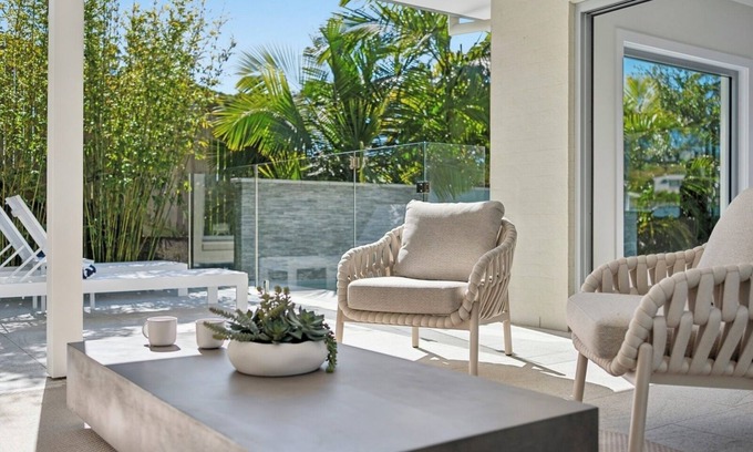 Korora Casa | Gerald's Break Away - Style and luxury with Pool