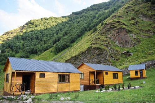Stepantsminda Casa | Gergeti Woods