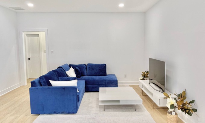 Germantown Casa | Germantown Border Gem