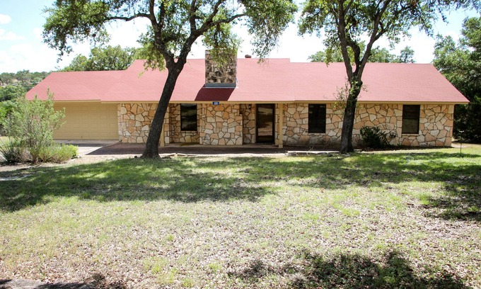 Hunt Casa | Get away at Mo-Ranch!