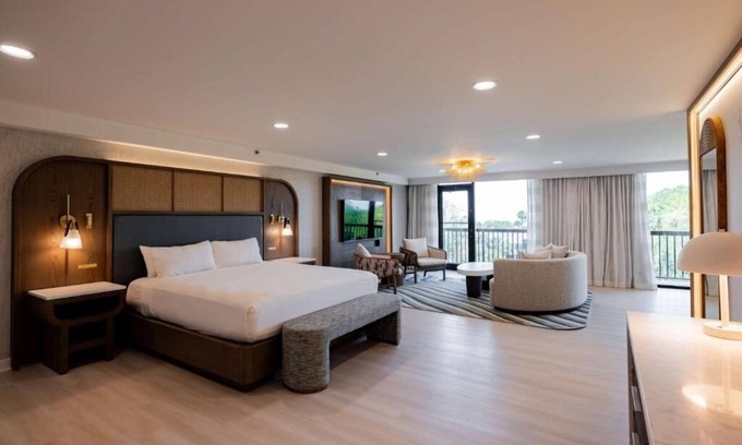 Shipyard Plantation Hotel | Get Ready for Blissful Getaway! Beachfront, w/ Swimming Pool, Pets Are Welcome!