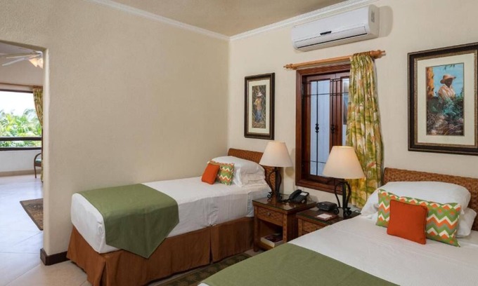 Maynards Casa | Get Ready for Blissful Getaway! Near Animal Flower Cave! Outdoor Pools, Parking!