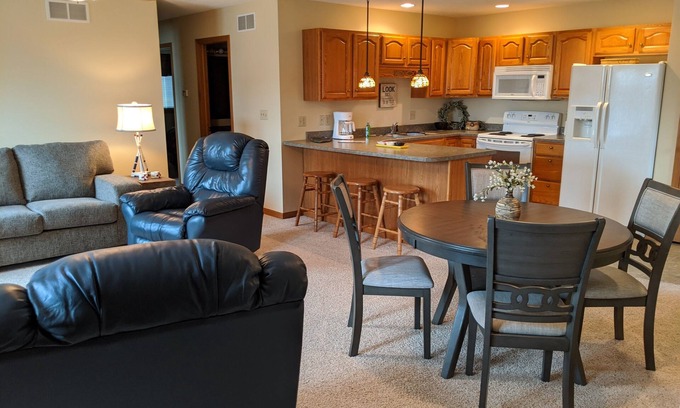 Spirit Lake Casa | Get Ready...Get Set...Relax!