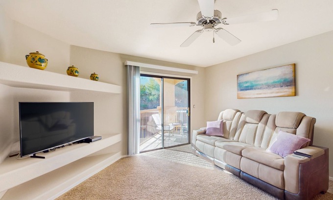 Fountain Hills Condominio | Get ready to unwind in style at this stunning condo in Fountain Hills, AZ