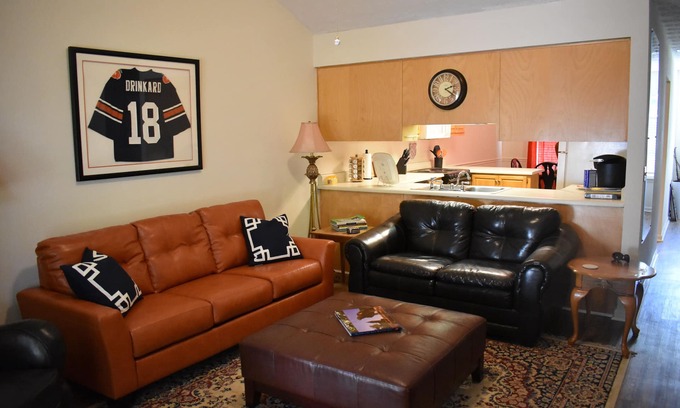 Auburn Condominio | Perfecto Auburn Escape!