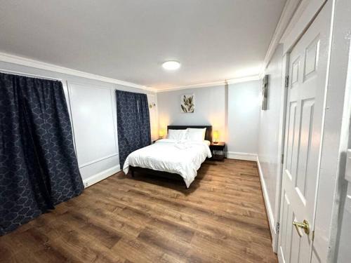 Niagara Falls Casa | Getaway at Falls-3 Beds-Slips 6