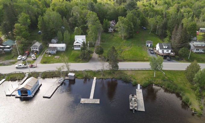 Rockwood Casa | Getaway with Snowmobile, ATV, and boating access!!