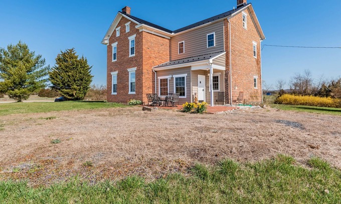 Gettysburg Otro | Gettysburg Farmhouse on 82 Acres