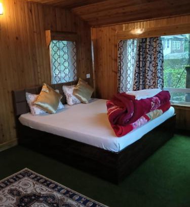 Ghoom Casa | Ghising Newas Homestay