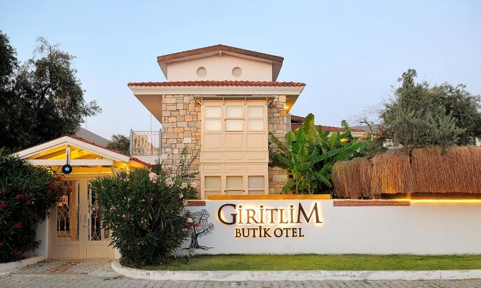 Cesme Hotel | GİRİTLİM BUTİK OTEL
