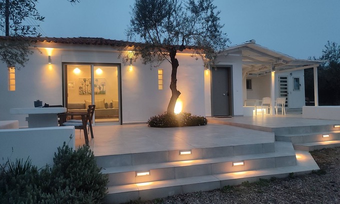 Pylos-Nestoras Villa | Gialova Bay Villa
