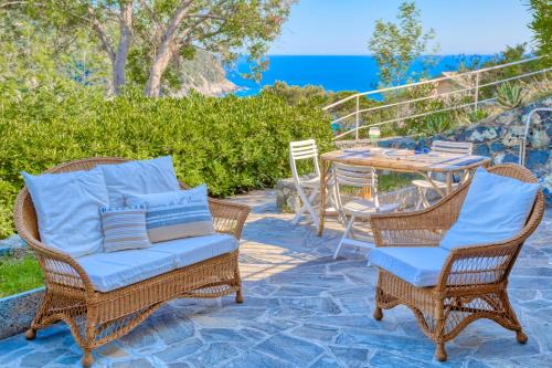 Valle Santa Apartamento | GIARDINO SUL MARE House - Levanto Sea View
