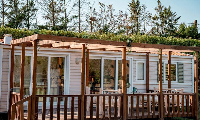 Lamotte-du-Rhone Cabaña | Gigondas-Gîte-Baño con ducha-Vista al Jardín